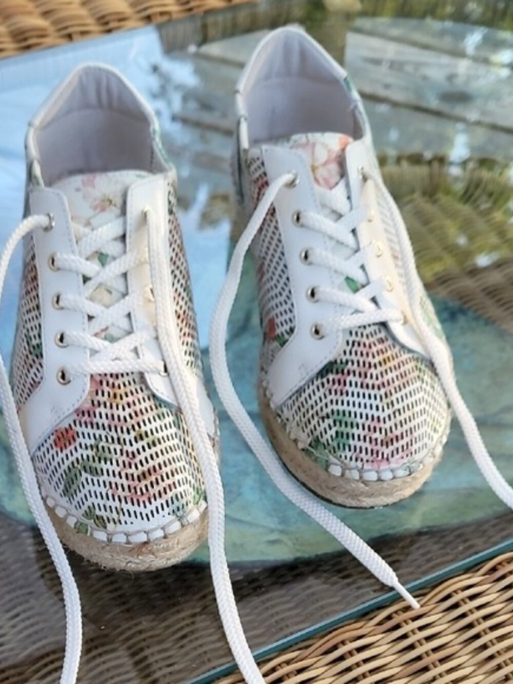 Vince Camuto Joellan Floral Jute Platform Sneakers boho-chic, cottagecore, beach - Picture 6 of 13